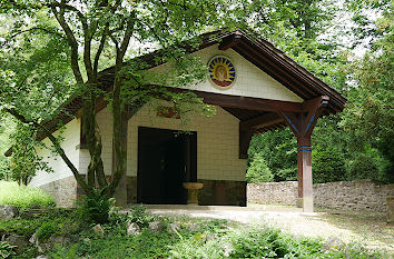Nachbau eines Mithräums an der Saalburg
