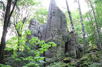 Kletterfelsen Steinwand in der Rhön