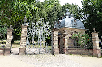 Eingang und Pförtnerhäuschen Rosenhöhe Darmstadt