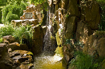 Wasserfall im Chinesischen Garten Frankfurt