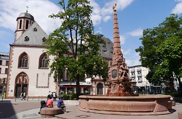 Liebfrauenkirche und Liebfrauenbrunnen Frankfurt