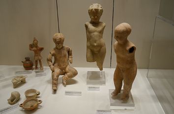 Antike Puppen Puppenmuseum Hanau-Wilhelmsbad