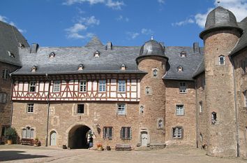 Innenhof Schloss Steinau