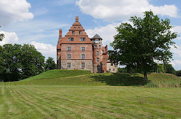 Blick auf Schloss Ulrichshusen