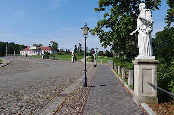 Schloßstraße in Neustrelitz