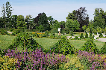 Blühender Schlosspark Neustrelitz