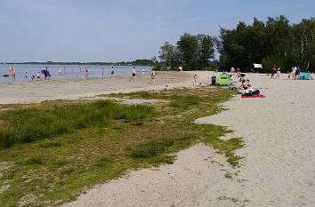 Strand auf der Badeinsel Steinhude