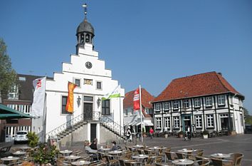 Marktplatz + Rathaus in Lingen