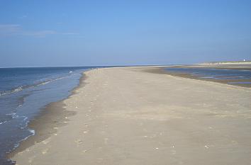 Trocken liegende Sandbank auf Langeoog
