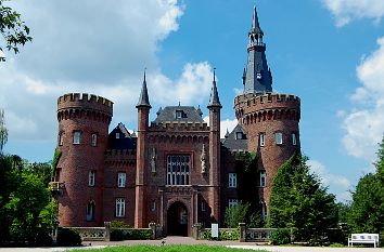Eingang Schloss Moyland