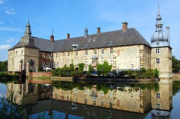 Blick auf Schloss Lembeck