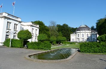 Blick zum Theater im Kurpark Bad Oeynhausen