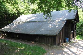 Blockhütte des Erbauers Ernst von Bandel