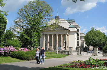 Schlossplatz und Landestheater in Detmold
