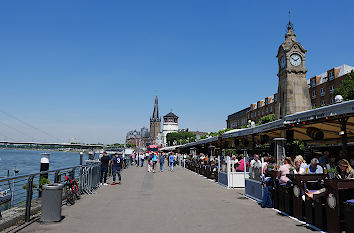 Rheinuferpromenade Düsseldorf