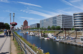 Unteres Hafenbecken Innenhafen Duisburg