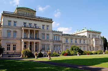 Villa Hügel Gartenansicht