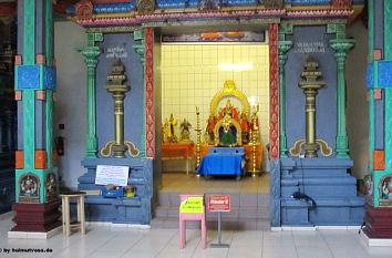 Schrein im Hindu-Tempel Hamm