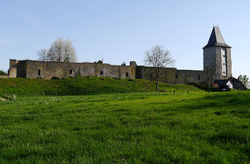 Stadtmauer Altstadt Blankenberg mit Grabenturm