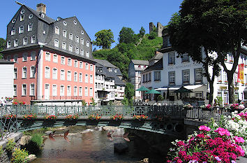 Rur und Rotes Haus Monschau