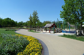 Blütenpracht im Gartenschaupark Rietberg