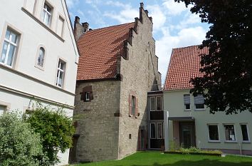 Stufengiebelhaus am Kirchplatz in Warburg