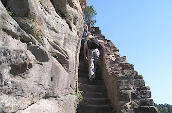 Aufgang an der Dahner Burgengruppe