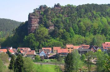 Jungfernsprung vom Schillerfelsen gesehen