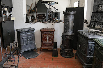 Eisengußöfen im Museum Roscheider Hof