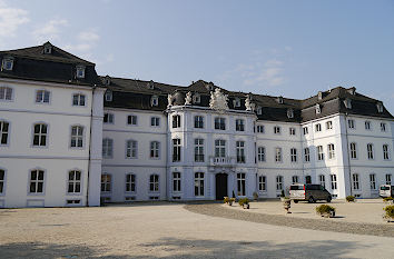 Innenhof Schloss Engers