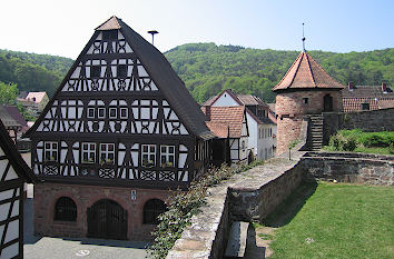 Mauer Wehrkirche Dörrenbach