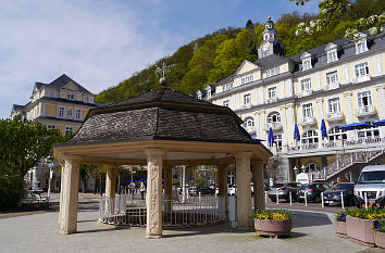 Römerquelle vor dem Kurhaus von Bad Ems