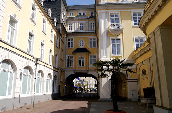 Durchgang zum Kurhaus Bad Ems