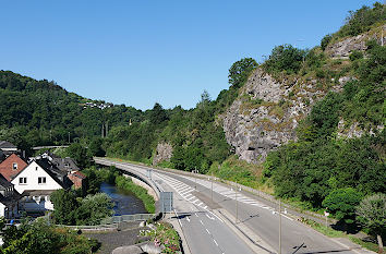 Idar-Oberstein: Nahe und Felsen im Stadtteil Oberstein