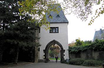 Burgtor am Deutschherrenhaus in Koblenz