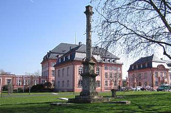 Jupitergigantensäule und Deutschordenskommende in Mainz