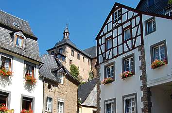 Blick zur Klosterkirche St. Joseph