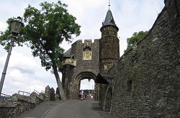 Burgtor der Reichsburg Cochem