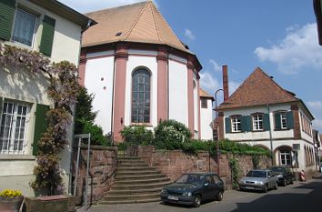 St. Georgskirche in Rhodt unter Rietburg