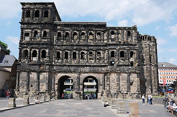 Porta Nigra in Trier (Nordseite)