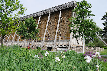 Blumen und Gradierwerk Kurpark Bad Dürrenberg