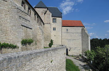 Burgmauern Schloss Neuenburg