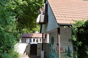 Frau Holle im Märchengarten Bernburg