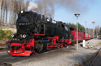 Harzer Schmalspurbahn mit Dampflokomotive