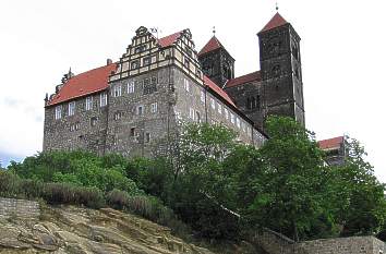 Schloss Quedlinburg und Türme der Schlosskirche