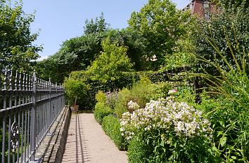 Klostergarten Kloster Wechselburg