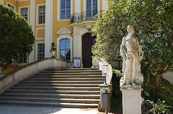 Haupteingang Schloss Rammenau