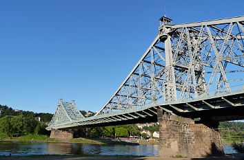 Blaues Wunder in Dresden