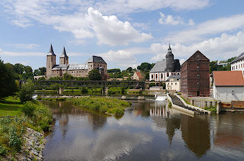 Zwickauer Mulde und Schloss Rochlitz