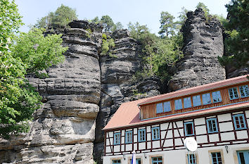 Gasthaus und Kleine Bastei in Rosenthal-Bielatal